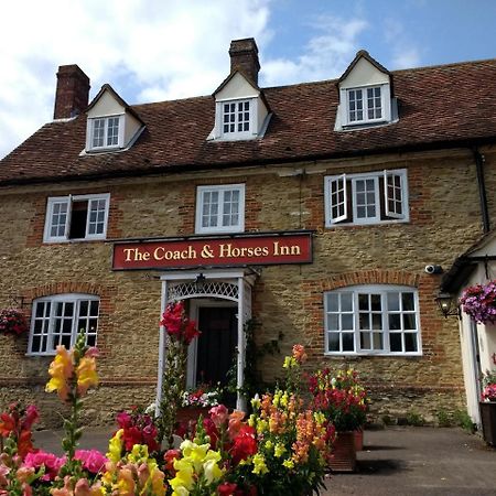 The Coach & Horses Inn Chislehampton Exterior photo